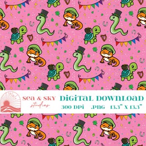 Puede incluir: Un patrón de descarga digital con reptiles y tortugas de dibujos animados que llevan sombreros del Día de San Patricio. El diseño incluye tréboles, arpas, herraduras y banderines de colores sobre un fondo rosa. La imagen mide 33,8 cm x 33,8 cm.