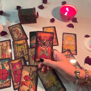 Consultation de voyance amoureuse, consultation honnête et sans outils, consultation en 1 heure, lecture précise et détaillée, conseils de clairvoyance et de télépathie dans l'heure. image 3