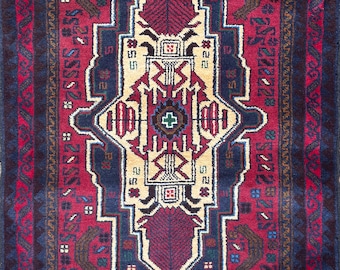 Handmade Turkish Wool Rug, Geometric Medallion, Red Navy Borders (2'8" x 4'8")