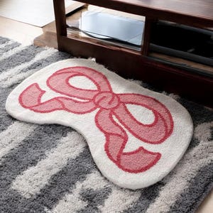 Fluffy Pink Bow Bath Rug – Extra Soft Absorbent Bathroom Mat, Non-Slip Tufted Polyester Cute Decor
