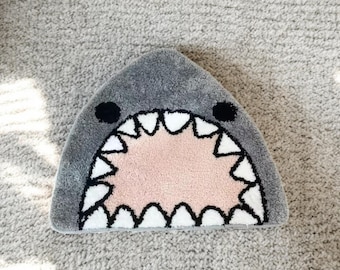 Shark Bathroom Mat – Soft Cartoon Anti-Slip Plush Floor Rug for Kids’ Bathroom or Home Decor