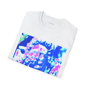 Griechische Statue Steamwave Grafik T-Shirt, Retro Ästhetik Unisex Shirt, Künstlerische Skulptur Tshirt, Vintage Style Top, trendige Modekleidung,