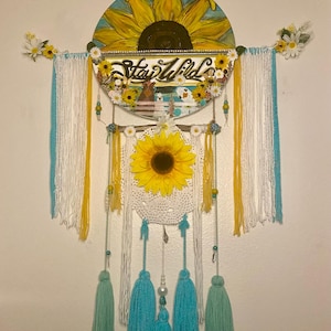 Artisan/Handmade Macrame Boho Chic Sunflower Decorative Hanging Wall Art