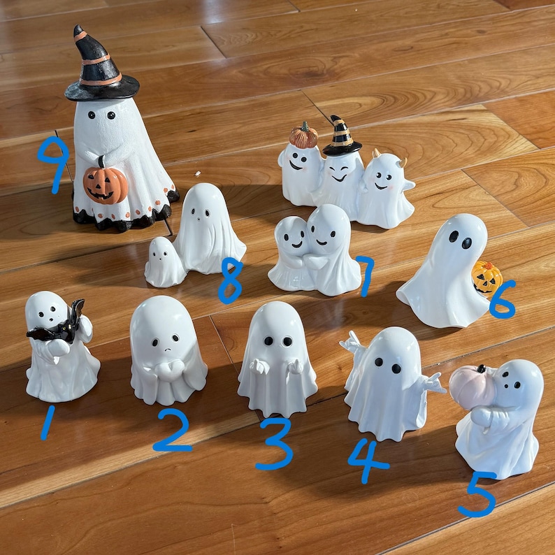 Figura de fantasma blanco de resina, decoración de Halloween espeluznante y adorable. imagen 10