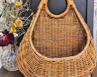 Vintage Wicker Wall Pocket Basket, Woven Rattan Hanging Planter, Cottage Farmhouse Floral Storage Decor