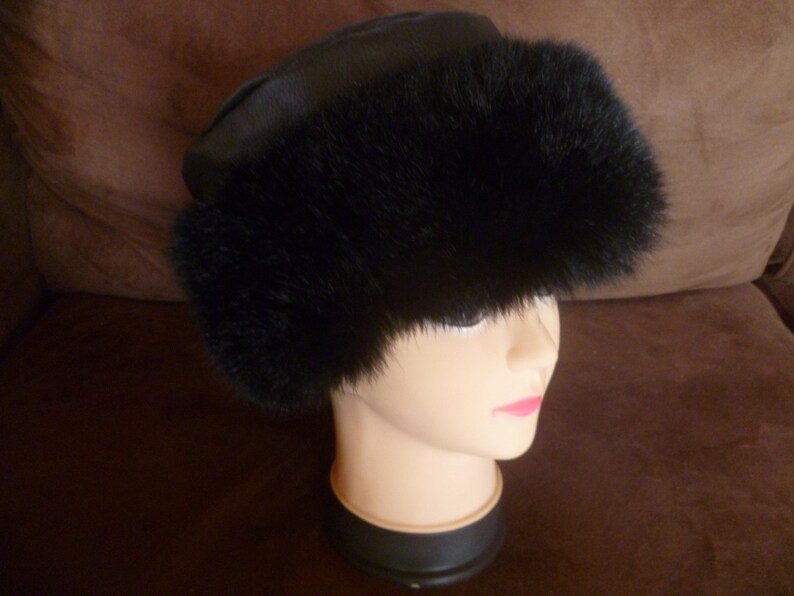 New Zealand Possum Dyed Fur Black Leather Pillbox Trim Hat Etsy