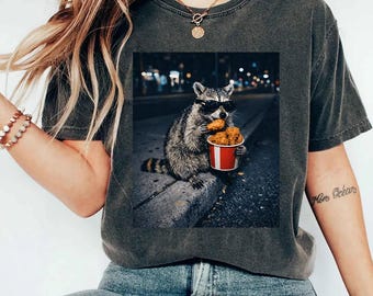 Raccoon Eating Fried Chicken Shirt, Meme Silly Trash Panda Animal T-Shirt