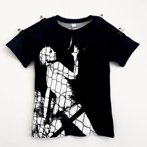 Silent Hill 3 T-Shirt | Vintage PS2 Horror Video Game Tee | Heather Mason Alessa Gothic Shirt | Konami Gaming Y2K | Pyramid Head