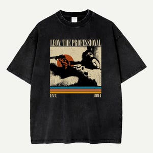 Léon: The Professional Shirt / Luc Besson / Comfort Colors Shirt / Vintage Shirt / Retro Movie Shirt / Classic T-Shirt / Gift for Him