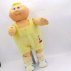 Cabbage Patch Preemie Doll 1985 HM1 Blue Eyes Blond Hair Yellow Outfit  VTG