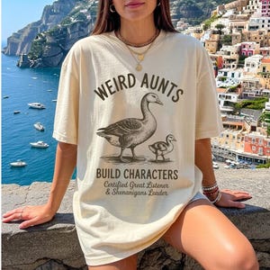 Funny Aunt Goose PNG: Weird Aunts Build Characters - Digital Download