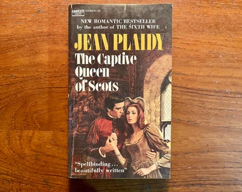 Vintage Historical Romance Book The Captive Queen of Scots by Jean Plaidy 1971 Paperback