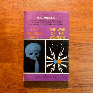 The Invisible Man & The War of the Worlds by H. G. Wells 1966 Paperback Book 2 in 1 Classics