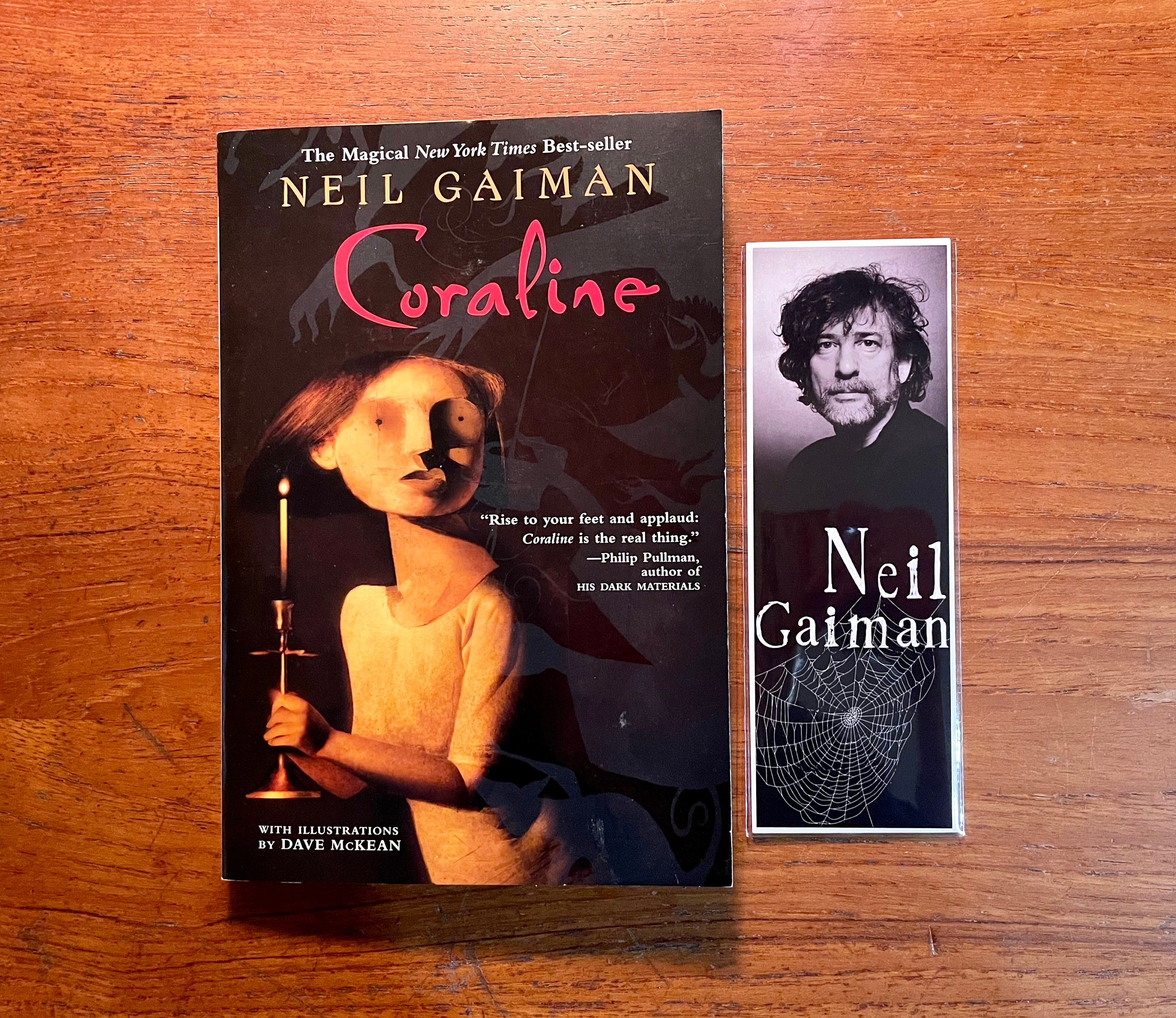 Coraline by Neil Gaiman 2003 Dark Fantasy Softcover Book Illustrated by  Dave McKean