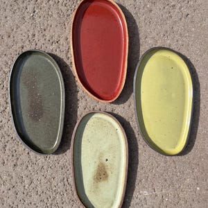 trinket tray, Handmade Ceramic Jewelry Dish, Stoneware Catchall, Speckled Clay Tray | ORGÁNICO