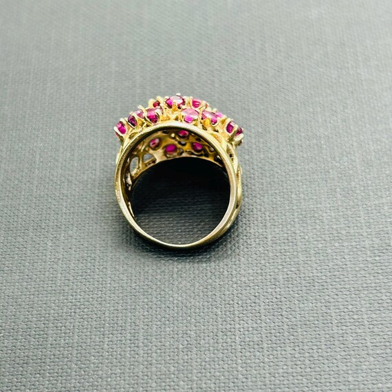 14K Solid Yellow Gold Ruby Ring size 6 - image 3