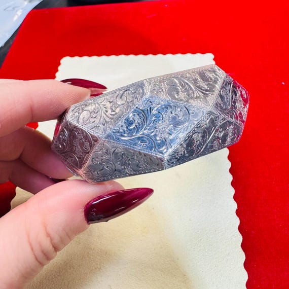 Amazing! Sterling Silver Angular Hand Engraved Ba… - image 1