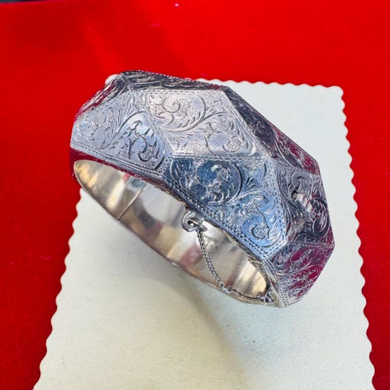 Amazing! Sterling Silver Angular Hand Engraved Ba… - image 2