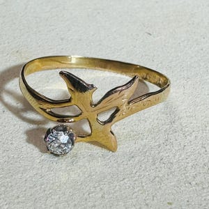 Art Deco 18K Yellow Gold Diamond Ring Size 9