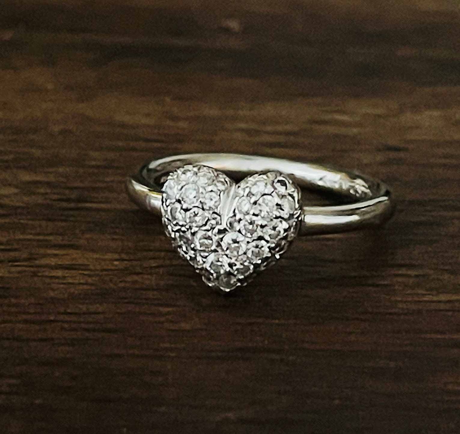 18K White Gold Diamond Pave Heart Ring Size 5 by Designer José
