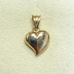 Pendentif mini gonflé en forme de coeur en or jaune 14 carats