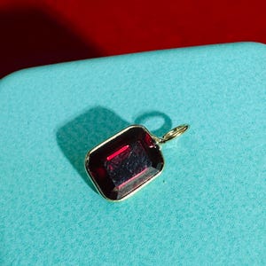 Solid 14K Yellow Gold Natural Red Garnet Emerald Cut Pendant Charm