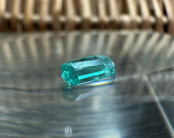 0.48ct Loose Natural Colombian Rough Emerald Crystal 6x3mm