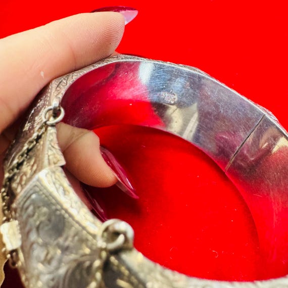 Amazing! Sterling Silver Angular Hand Engraved Ba… - image 4