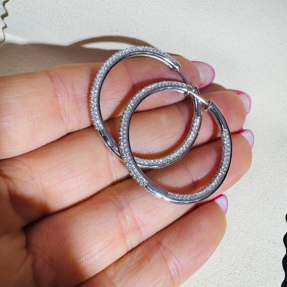 Solid 10K White Gold Micro Pave Lab Diamond Insid… - image 7