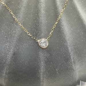 14K Yellow Gold Natural Diamond .15CT Solitaire Necklace 20&quot;