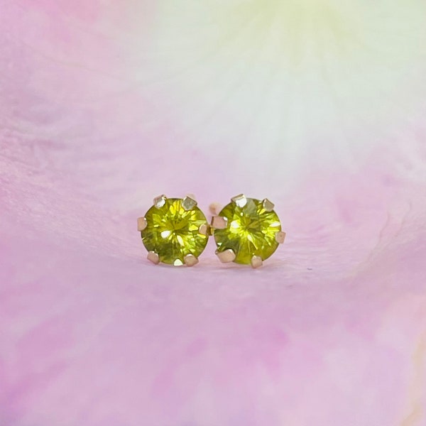 Natural Vivid Green Round Peridot in Solid 14K Yellow Gold 6 Prong Martini Stud Earrings 4.5mm