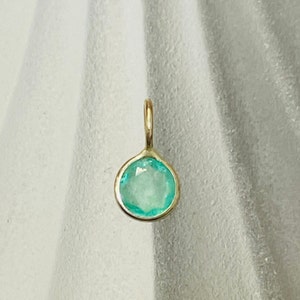 Natural .50CT Round Colombian Emerald with Solid 14K Gold Pendant