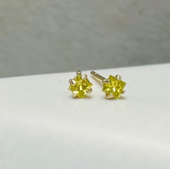 Real Diamonds Princess Cut Diamond 10K 14K 18K Rose Yellow White Gold Stud  Earrings at Rs 155000/piece in Surat