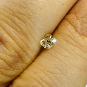 Square Old Mine Cushion  Cut .19CT Fancy Light Yellow Loose Diamond Natural  3.5x3mm