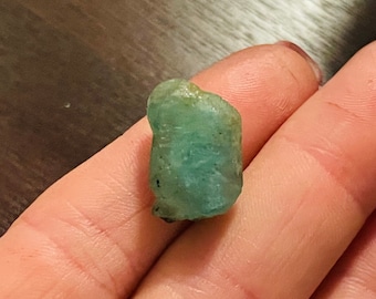 12.15CT Loose Natural Colombian Rough Emerald Crystal