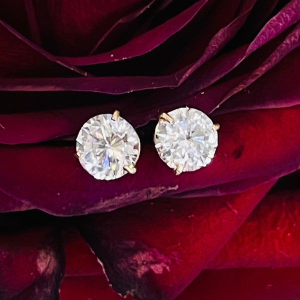 Solid 14K Yellow Gold 1CT G VS1 Lab Grown Diamond  G VS1 Round Brilliant Cut Martini Stud Earrings