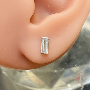 Large .30CT Natural Baguette Diamond Solid 14K White Gold Stud Earring 8x3.5mm