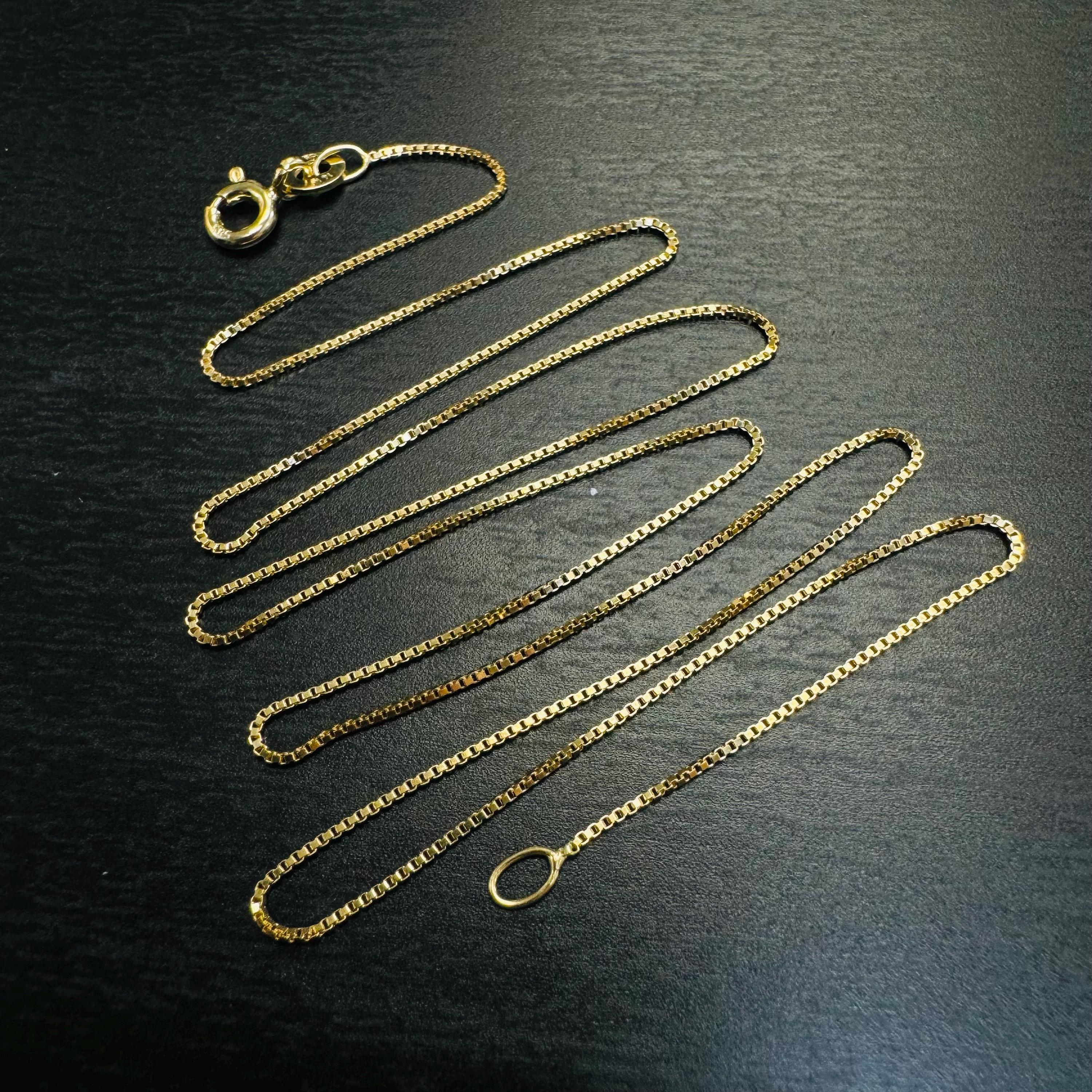 Collana a catena figaro in oro - Italia