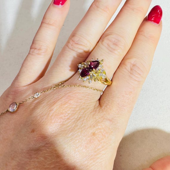 Vintage Solid 18K Yellow Gold  Ruby and Diamond C… - image 4