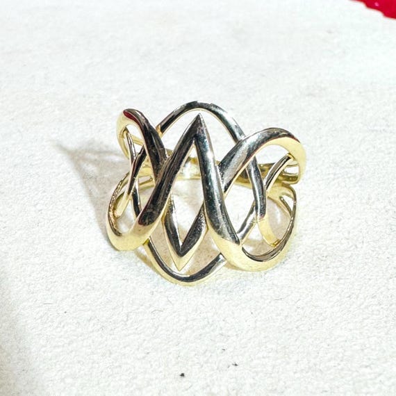 10K Yellow Gold Abstract Swirl Ring Size 7 - image 1
