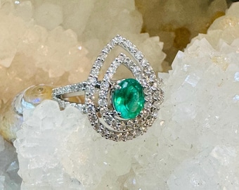 Natural Emerald and Diamond Halo Solid 14K White Gold Ring Size 7