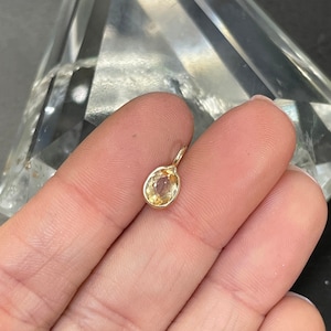 天然イエローインペリアルトパーズ 0.80CT オーバルカット 14K イエローゴールドペンダント