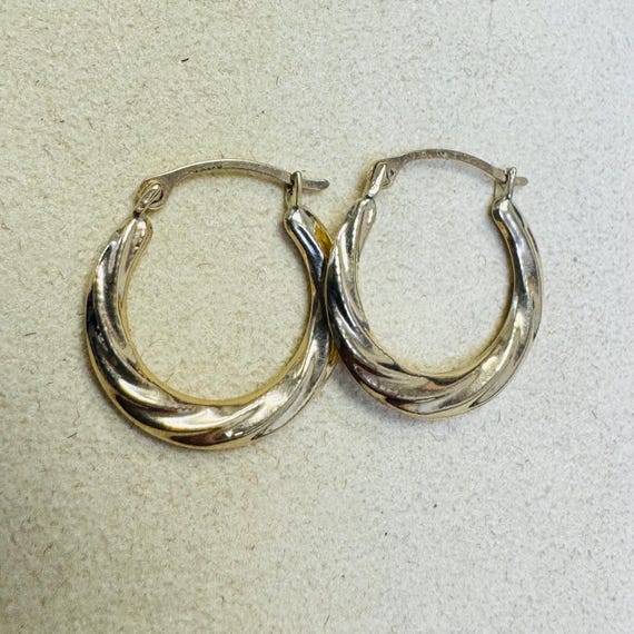 Twist Pattern  .65" Tapered Solid 14K Yellow Gold… - image 2