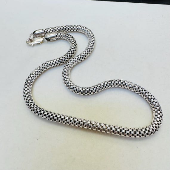 18" 5mm Solid Sterling Silver Rounded Link Neckla… - image 1