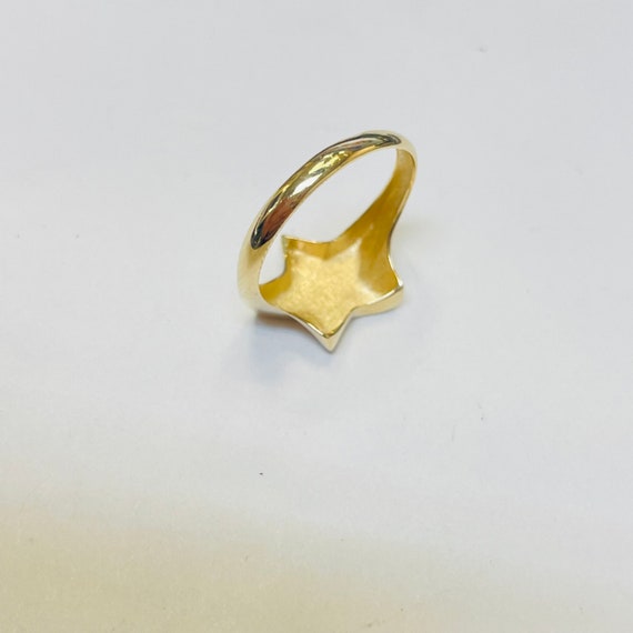 Solid 14K yellow Gold Flat Star Signet Ring Band … - image 5