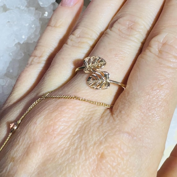 Solid 14K Yellow Gold Monsterra Leaf Wrap Ring Si… - image 2