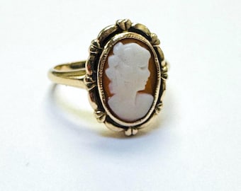 10K Yellow Gold Cameo Ring Size 5.25
