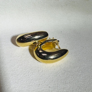 Cute! 14K Yellow Gold Chubby Huggie Hoop Earrings