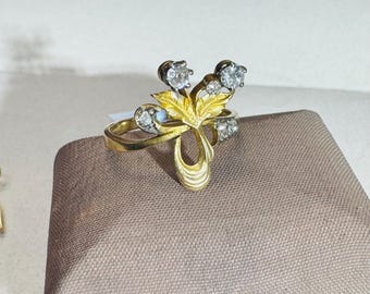 Anillo Art Nouveau antiguo con diseño de flor de diamante Old Mine en oro amarillo de 14 quilates, tamaño 7
