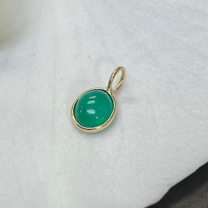 1CT Natural Colombian Emerald Cabochon 14K Yellow Gold Pendant